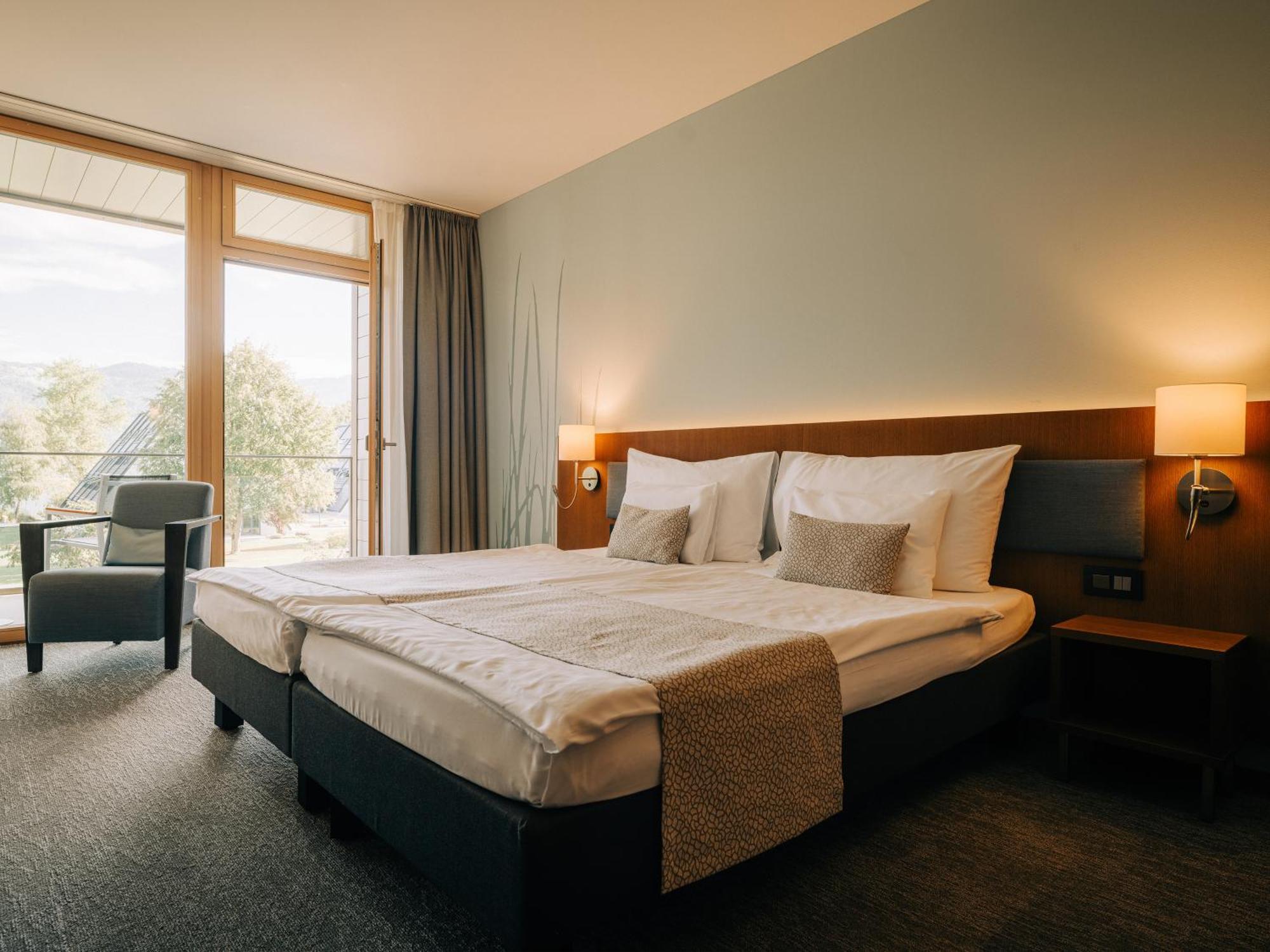Deltapark Vitalresort**** Thun Zewnętrze zdjęcie